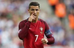 开云体育在线-世界排名争夺战之夜，巴雷拉末节接管比赛