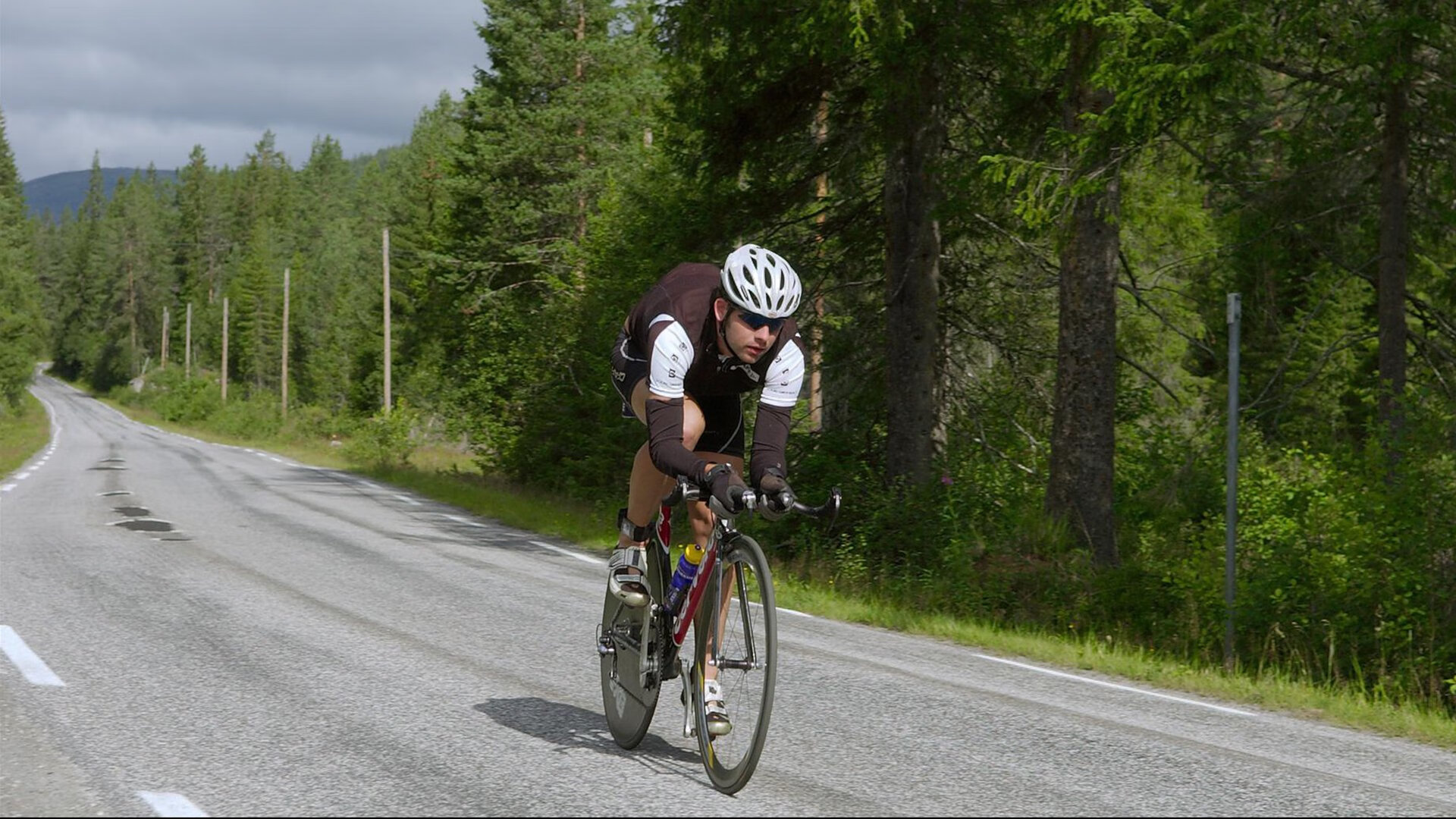 冰封王座,芬兰制霸冰岛,萨卡的自我救赎之路