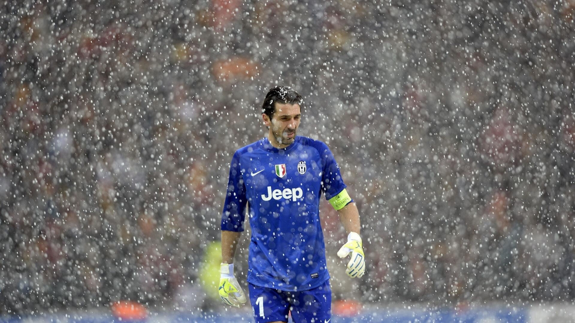 拜仁力克瑞士，格列兹曼高光表现，一场战术与个人英雄主义的完美交响